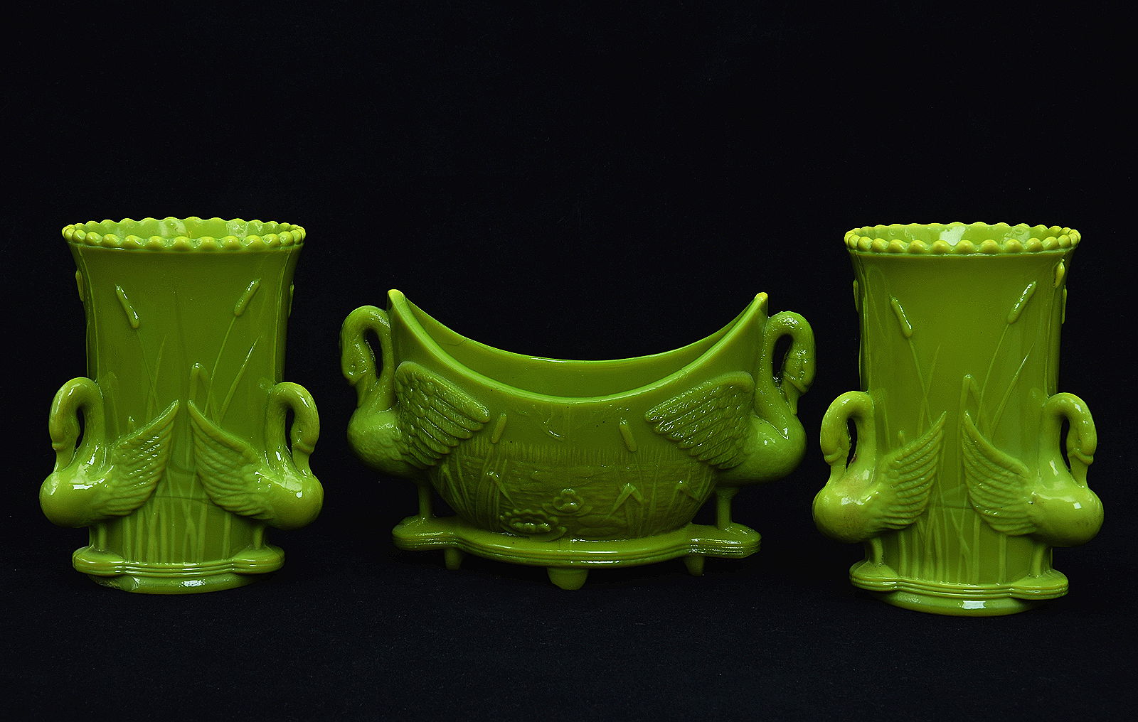 Sowerby aesthetic green, pair spill holders and flower-holder, lilies and bullrushes, mantelpiece garniture set