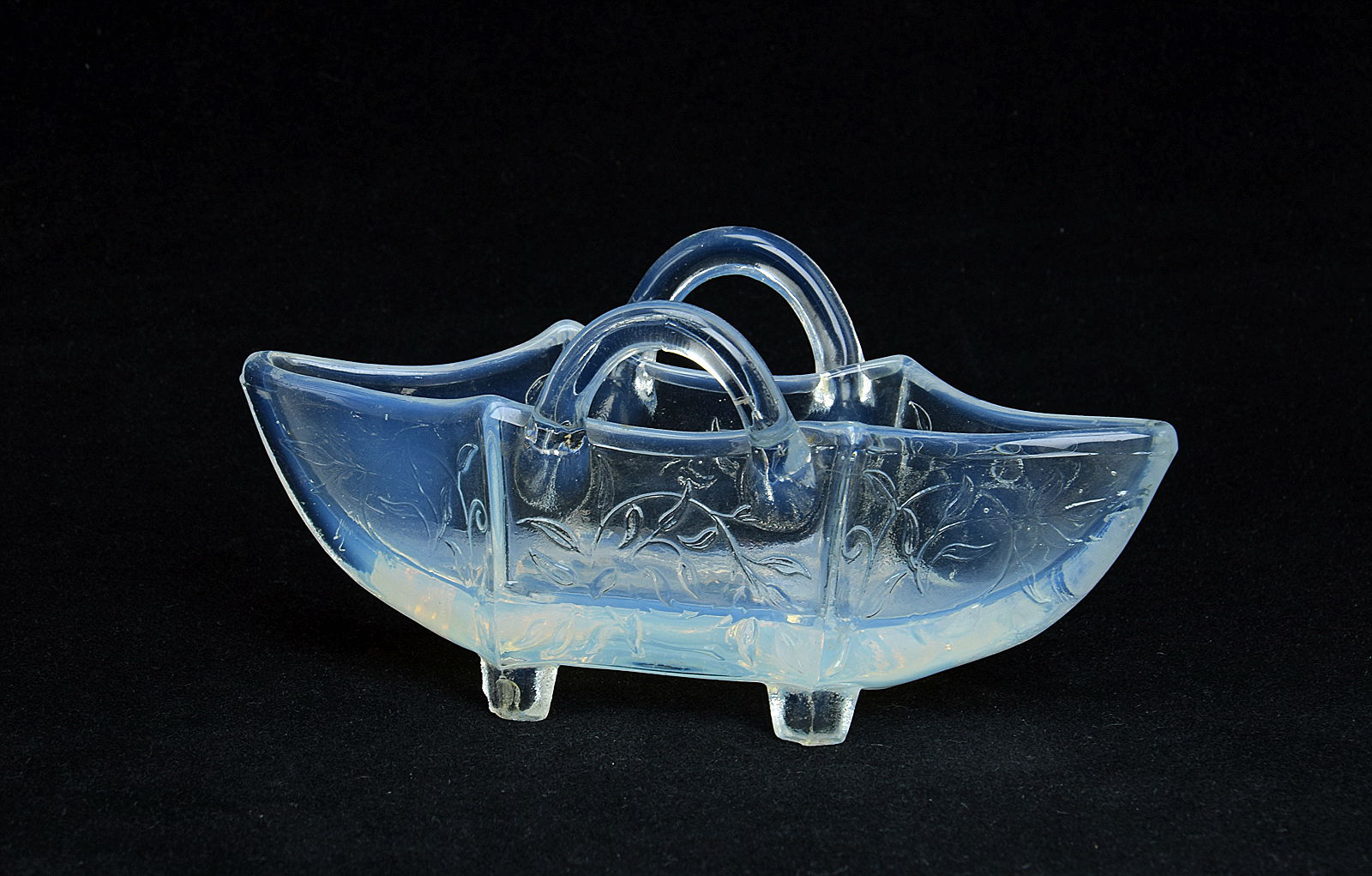 Sowerby opalescent Blanc de Lait, boat shaped posy vase with leaf decoration