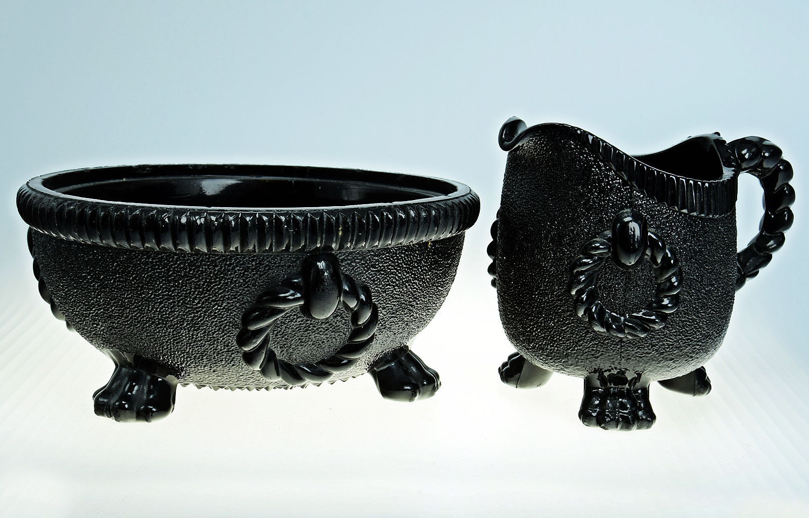 Sowerby Jet black, sugar and cream