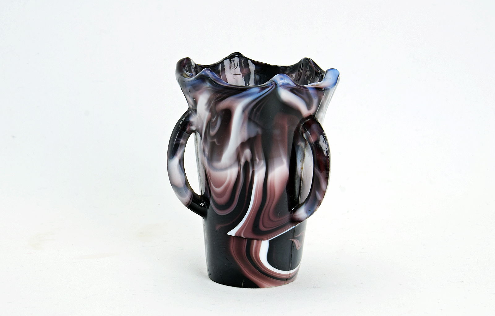 Sowerby purple malachite, small vase with 3 handles with flat middle