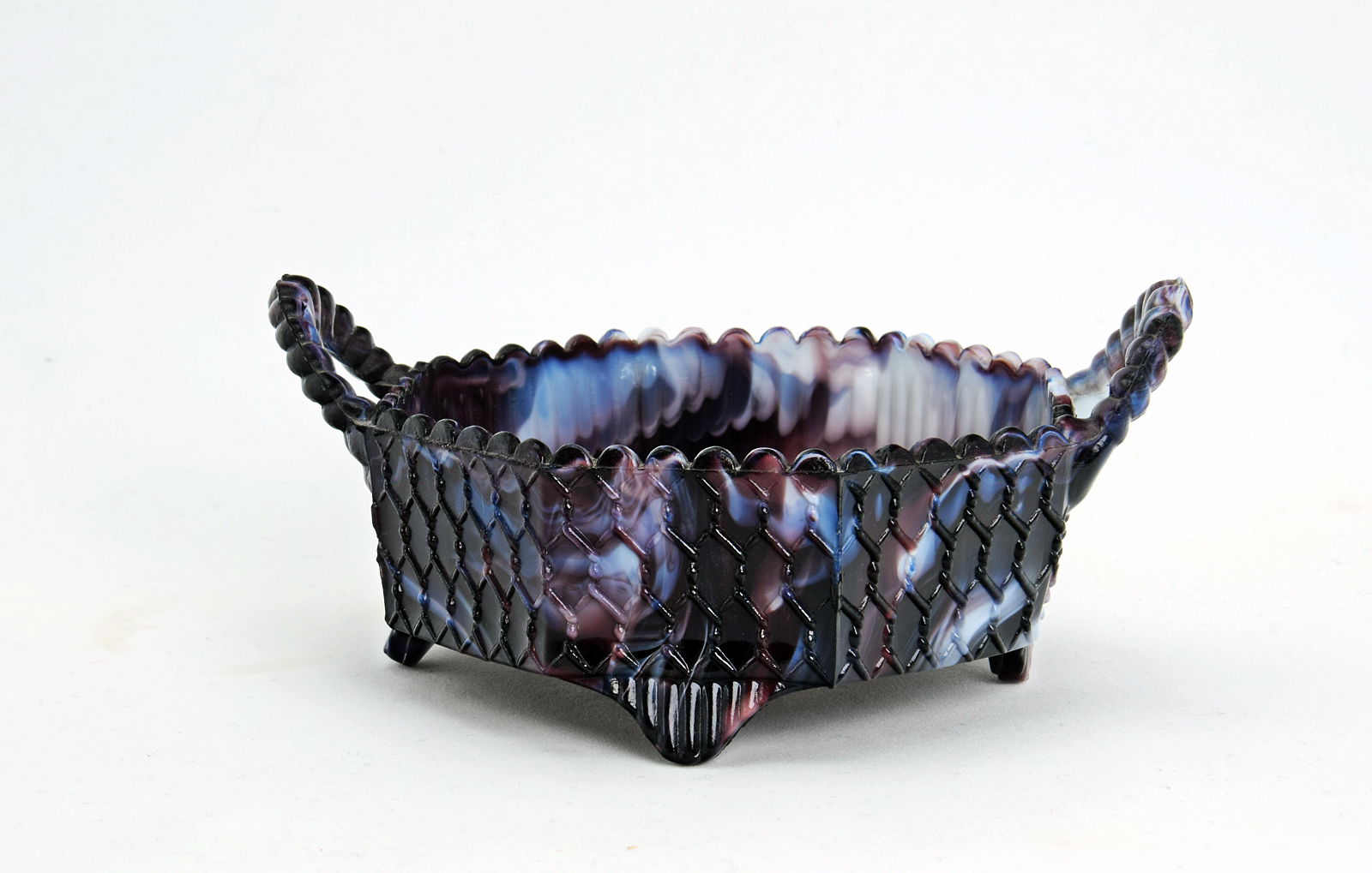 Sowerby purple malachite, 8 sided tray with 4 feet, 2 handles and chain link decoration