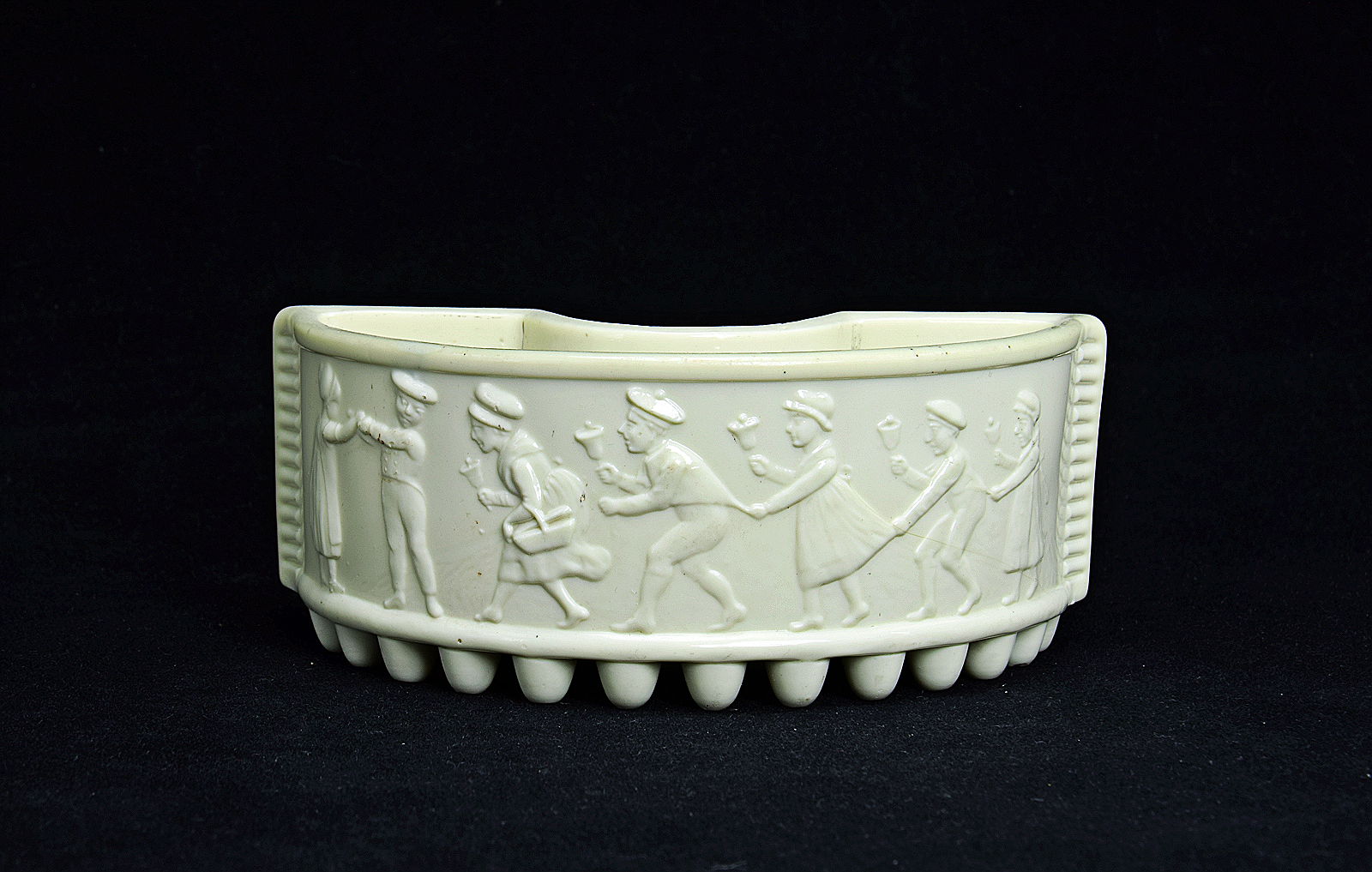 Sowerby Ivory Queensware, half round table decoration, nursery rhyme, Oranges and Lemons