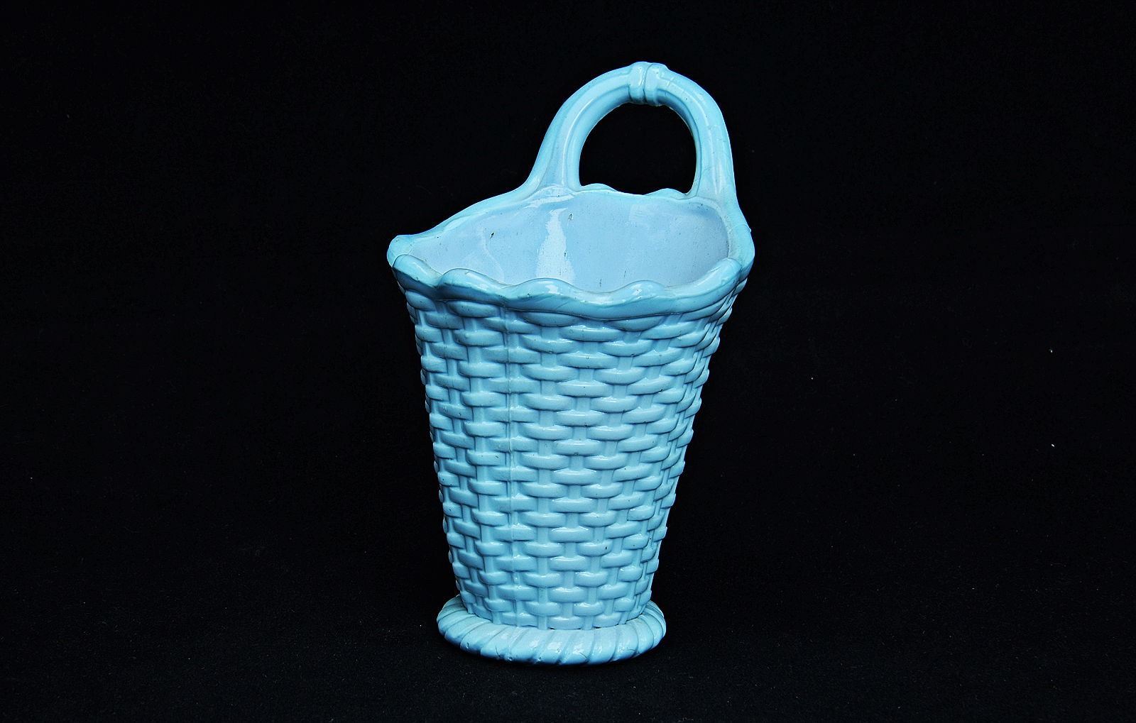 Sowerby turquoise blue, single handle small basket weave vase